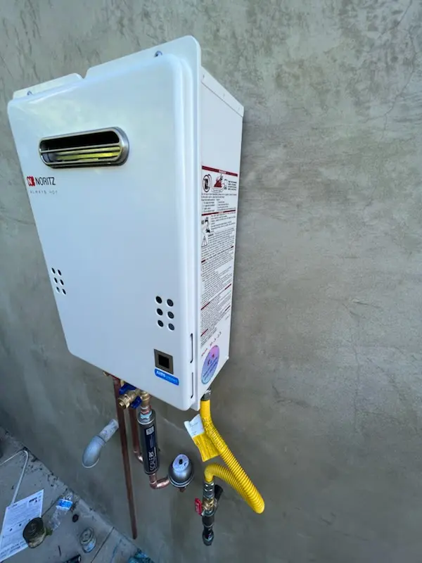 Tankless water heater installation for Idlewydle homes